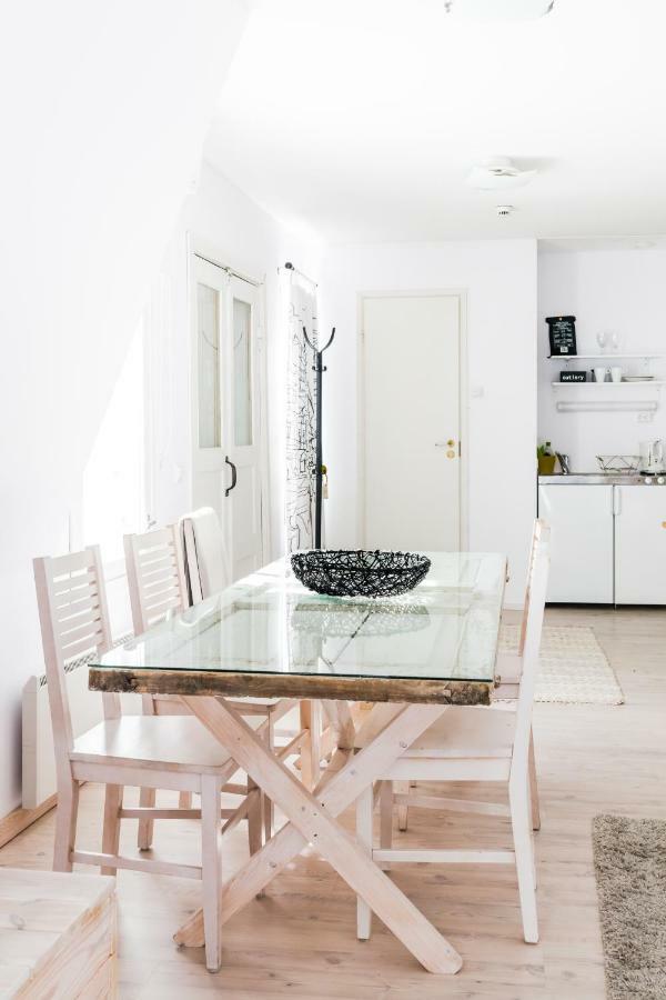 Boutique Hotel Tavis, Check In Olavinkatu 8 Savonlinna Esterno foto